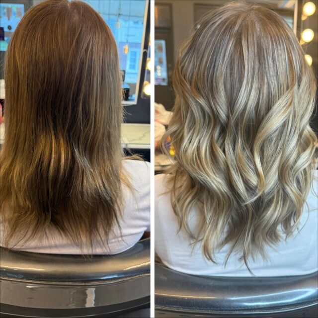 #förreochefterbild på en balayage där olika tekniker tillämpades för att få ett mer naturligt utseende som är skonsam mot utväxter men blond på längderna. Dom olika teknikerna av färg applicering har skapat ett lekfullt spratt i hårslingorna med djup i botten. Hårfärgen kommer se olika ut beroende på vad man gör med den, dvs. Om den är lockigt eller rakt kommer färgen att vara olika,